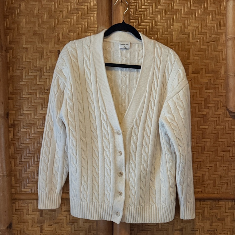 Sunday Best
Lamora Cream vneck Cable Knit wool Cardigan XS